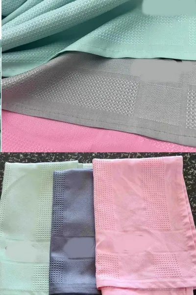 3 Adet Gerçek Mikrofiber Temizlik Bezi (40x60 cm) - İz Bırakmaz Cam Ev Araba Temizlik Bezi — görsel 3/4
